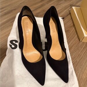 SCHUTZ Elegant Black Suede Heels